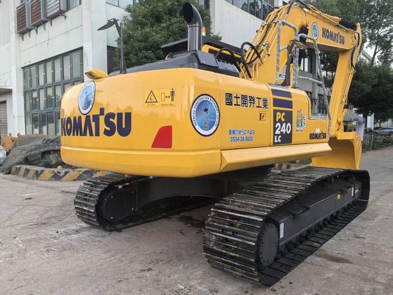Komatsu PC240LC-8 - حفار زحاف: صورة 2 Komatsu PC240LC-8 - حفار زحاف: صورة 2