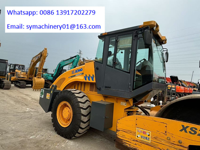 XCMG XS223J - مدحلة ضاغطة: صورة 2 XCMG XS223J - مدحلة ضاغطة: صورة 2