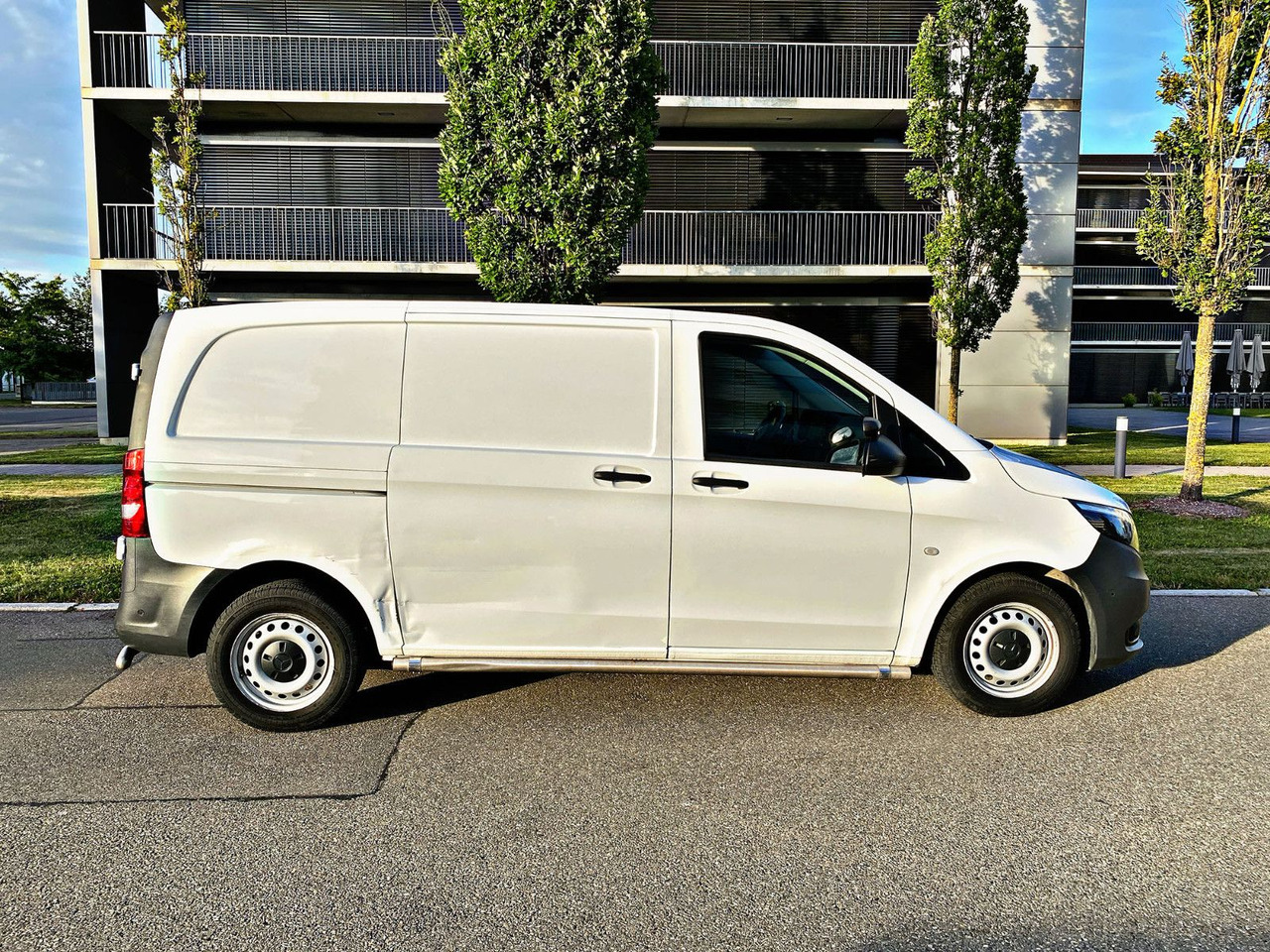 Mercedes-Benz Vito Kasten 111 FWD kompakt|Kamera|Klima|PDC|19% - فان المدمجة: صورة 2 Mercedes-Benz Vito Kasten 111 FWD kompakt|Kamera|Klima|PDC|19% - فان المدمجة: صورة 2