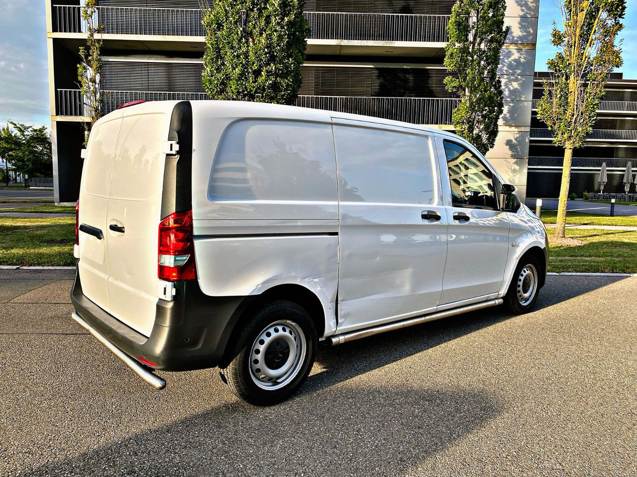 Mercedes-Benz Vito Kasten 111 FWD kompakt|Kamera|Klima|PDC|19% - فان المدمجة: صورة 3 Mercedes-Benz Vito Kasten 111 FWD kompakt|Kamera|Klima|PDC|19% - فان المدمجة: صورة 3