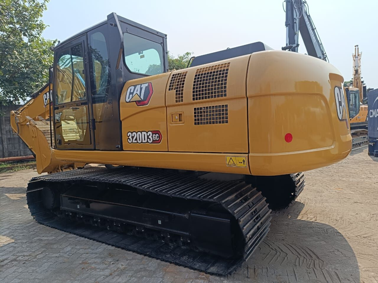 New Caterpillar 320D3GC tracked excavator - حفار زحاف: صورة 5 New Caterpillar 320D3GC tracked excavator - حفار زحاف: صورة 5