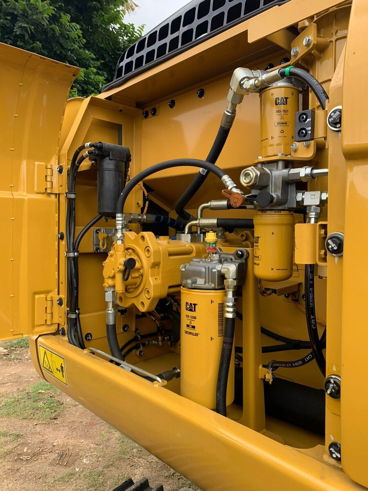 New Caterpillar 323D3 tracked excavator - حفار زحاف: صورة 3 New Caterpillar 323D3 tracked excavator - حفار زحاف: صورة 3