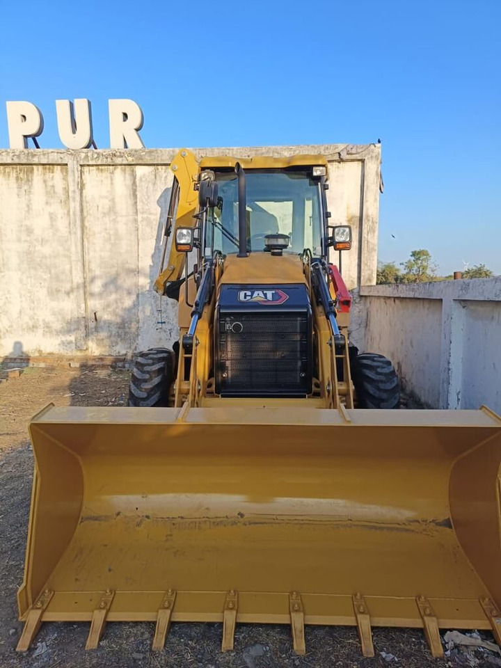New Caterpillar 424 backhoe loader - جرافة حفار: صورة 1 New Caterpillar 424 backhoe loader - جرافة حفار: صورة 1