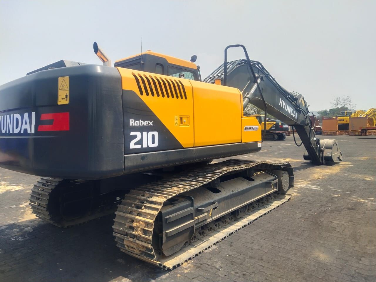 New Hyundai R210 tracked excavator - حفار زحاف: صورة 5 New Hyundai R210 tracked excavator - حفار زحاف: صورة 5