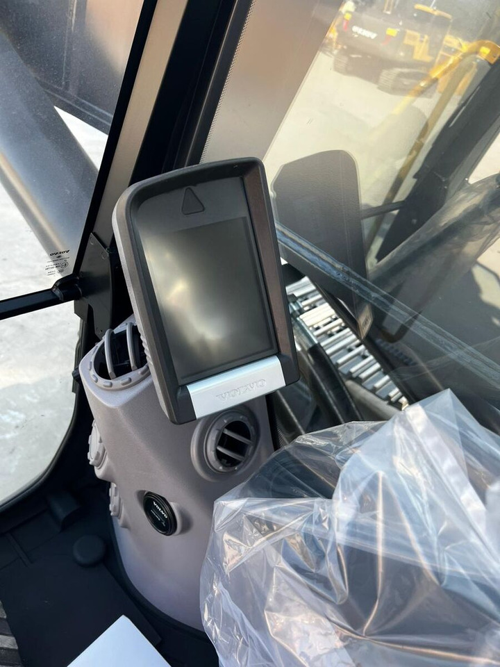 New Volvo EC480DL tracked excavator - حفار زحاف: صورة 5 New Volvo EC480DL tracked excavator - حفار زحاف: صورة 5