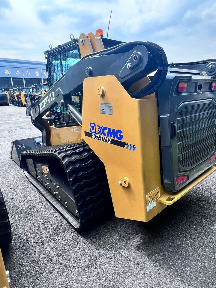 New XCMG XC7-SR08 compact track loader - اللودر المجنزر صغير: صورة 1 New XCMG XC7-SR08 compact track loader - اللودر المجنزر صغير: صورة 1