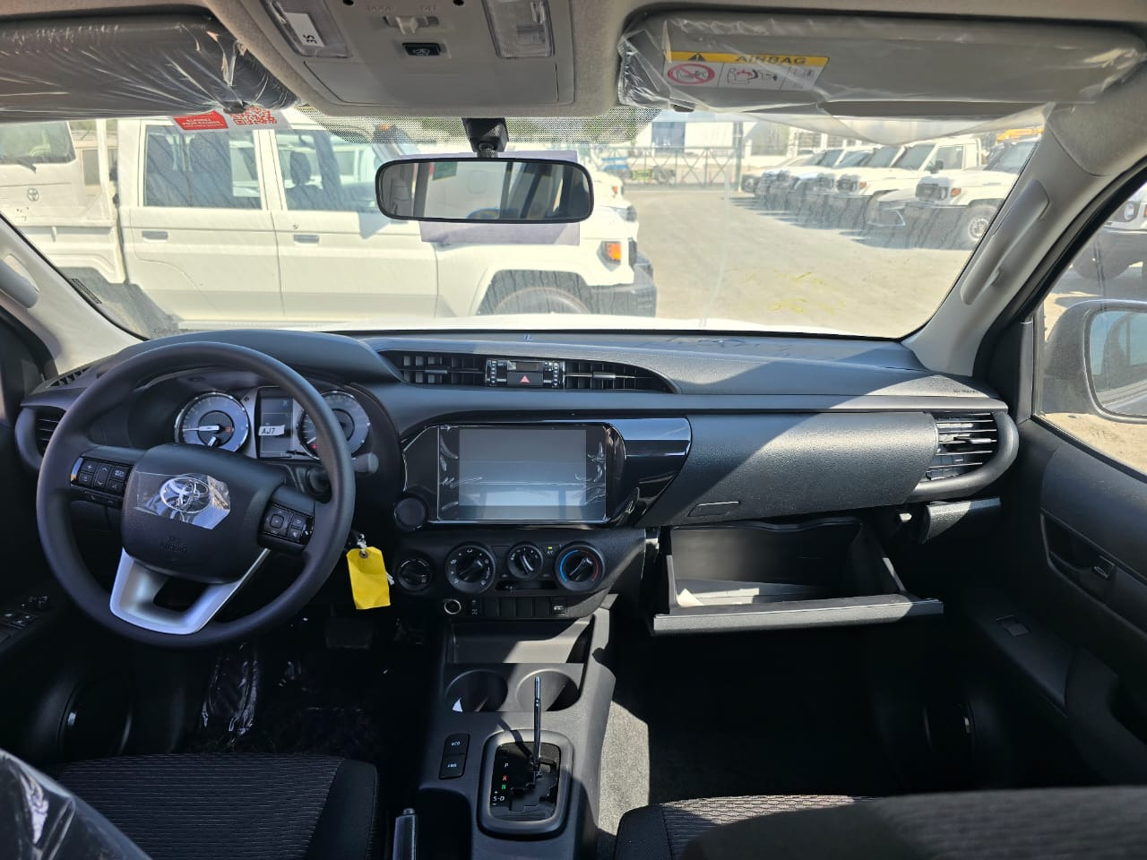 TOYOTA HILUX ACTIVE DOUBLE CAB - شاحنة البيك أب, الشاحنات الصغيرة كابينة مزدوجة: صورة 4 TOYOTA HILUX ACTIVE DOUBLE CAB - شاحنة البيك أب, الشاحنات الصغيرة كابينة مزدوجة: صورة 4