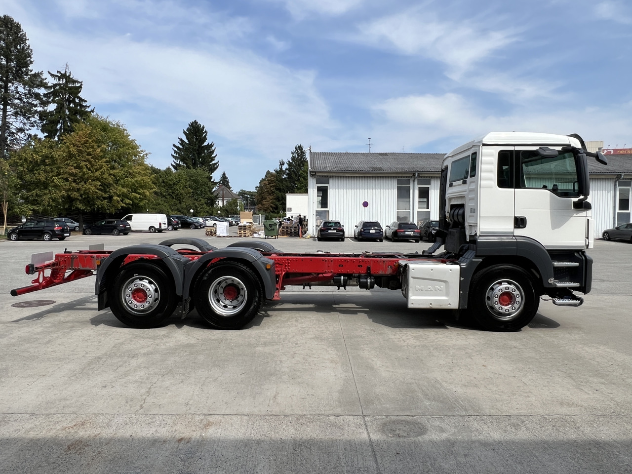 MAN TGS 26 510 Lenk-Liftachse | Retarder | Klima - شاحنة هيكل كابينة: صورة 3 MAN TGS 26 510 Lenk-Liftachse | Retarder | Klima - شاحنة هيكل كابينة: صورة 3
