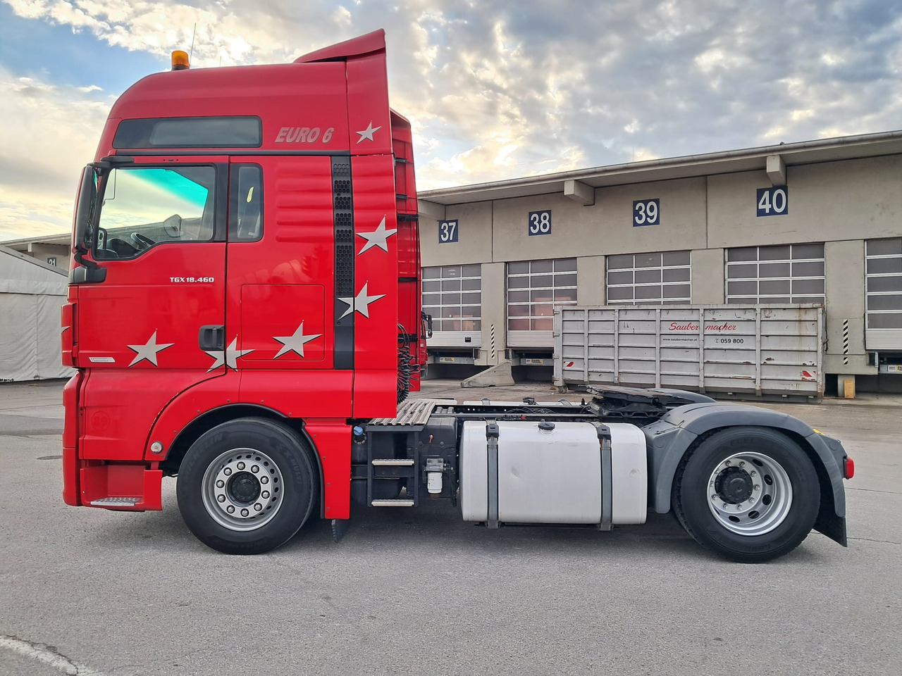 MAN TGX 18.460 XXL | Retarder | Klima | - وحدة جر: صورة 5 MAN TGX 18.460 XXL | Retarder | Klima | - وحدة جر: صورة 5