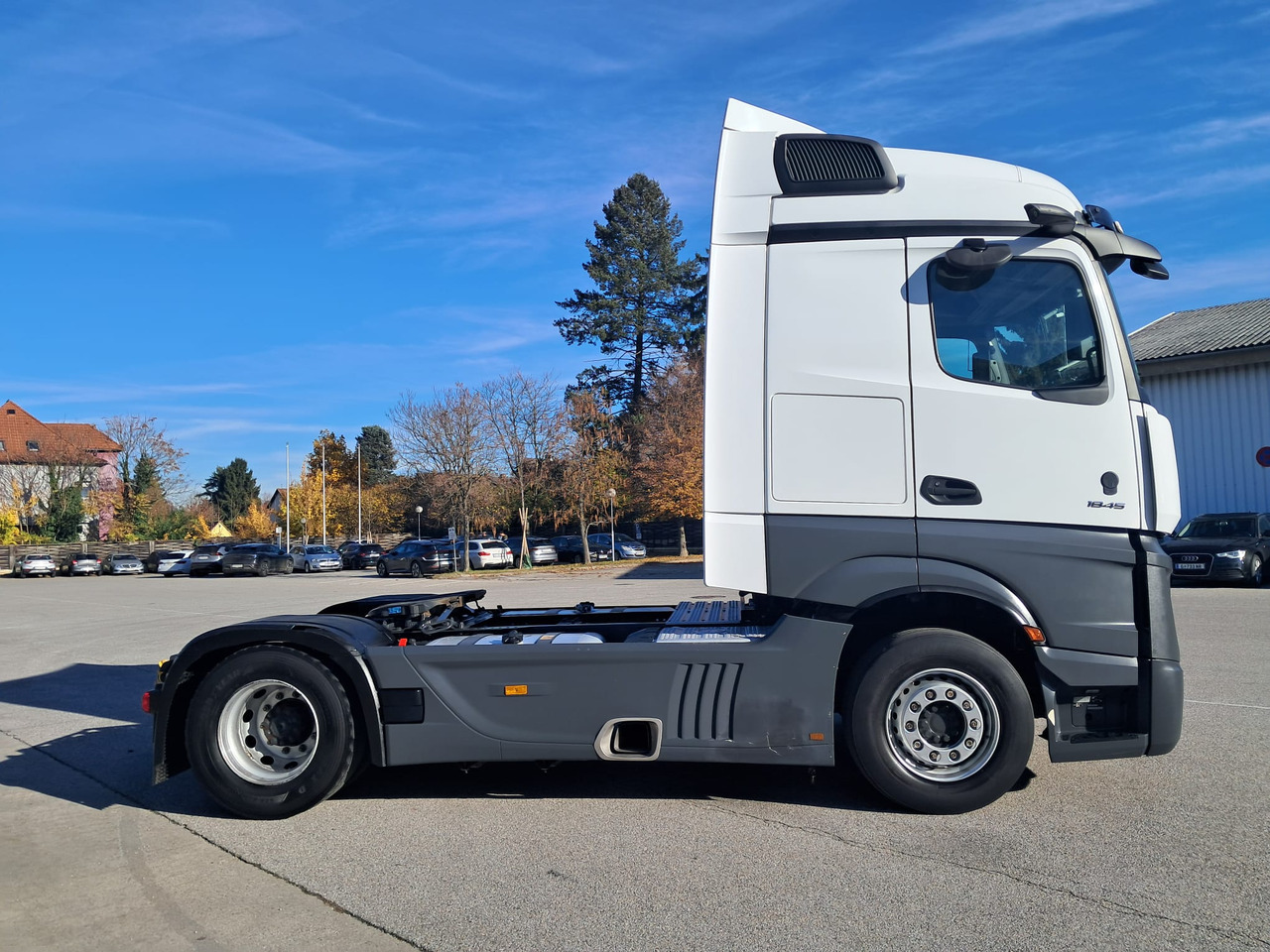 MERCEDES-BENZ Actros 18 45 | Retarder | Standklima | 4 Stück MP5 - وحدة جر: صورة 5 MERCEDES-BENZ Actros 18 45 | Retarder | Standklima | 4 Stück MP5 - وحدة جر: صورة 5