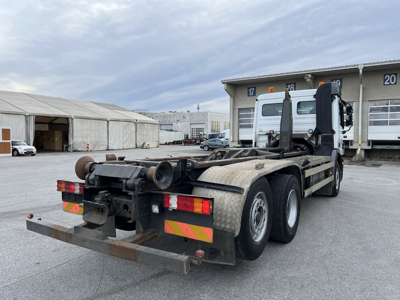 MERCEDES-BENZ Actros 25 41 | Retarder | Kupplung | Differenzial | Liftachse - شاحنة ذات خطاف: صورة 4 MERCEDES-BENZ Actros 25 41 | Retarder | Kupplung | Differenzial | Liftachse - شاحنة ذات خطاف: صورة 4