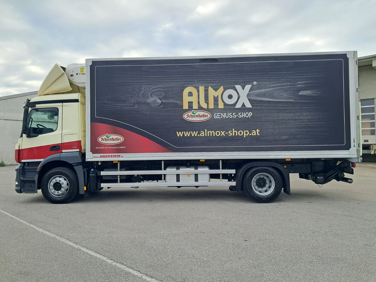 MERCEDES-BENZ Antos 1833 Kühlkoffer LBW | Standheizung | Euro 6 - شاحنة الفريزر: صورة 4 MERCEDES-BENZ Antos 1833 Kühlkoffer LBW | Standheizung | Euro 6 - شاحنة الفريزر: صورة 4