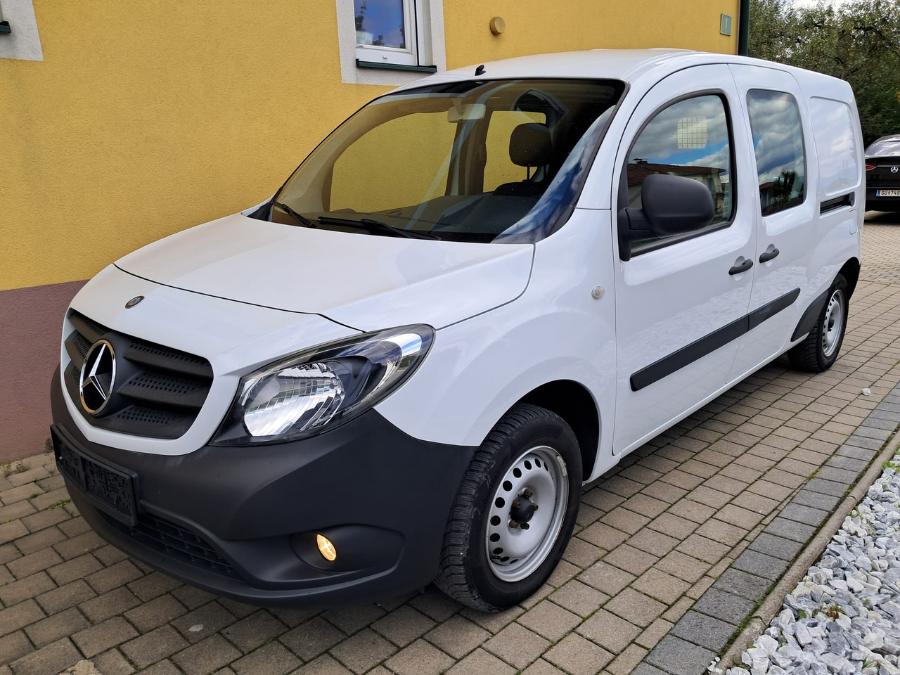 MERCEDES-BENZ Citan 109 CDI 5-Sitzer DKA | Schiebet. beids. | Klima | - شاحنة التوصيل, الشاحنات الصغيرة كابينة مزدوجة: صورة 1 MERCEDES-BENZ Citan 109 CDI 5-Sitzer DKA | Schiebet. beids. | Klima | - شاحنة التوصيل, الشاحنات الصغيرة كابينة مزدوجة: صورة 1