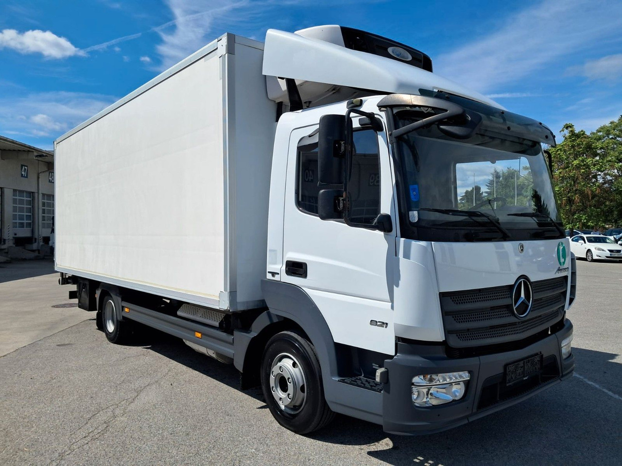 Mercedes-Benz Atego 8.21 Kühlkoffer LBW | Klima | Tempo | Dif - شاحنة الفريزر: صورة 2 Mercedes-Benz Atego 8.21 Kühlkoffer LBW | Klima | Tempo | Dif - شاحنة الفريزر: صورة 2