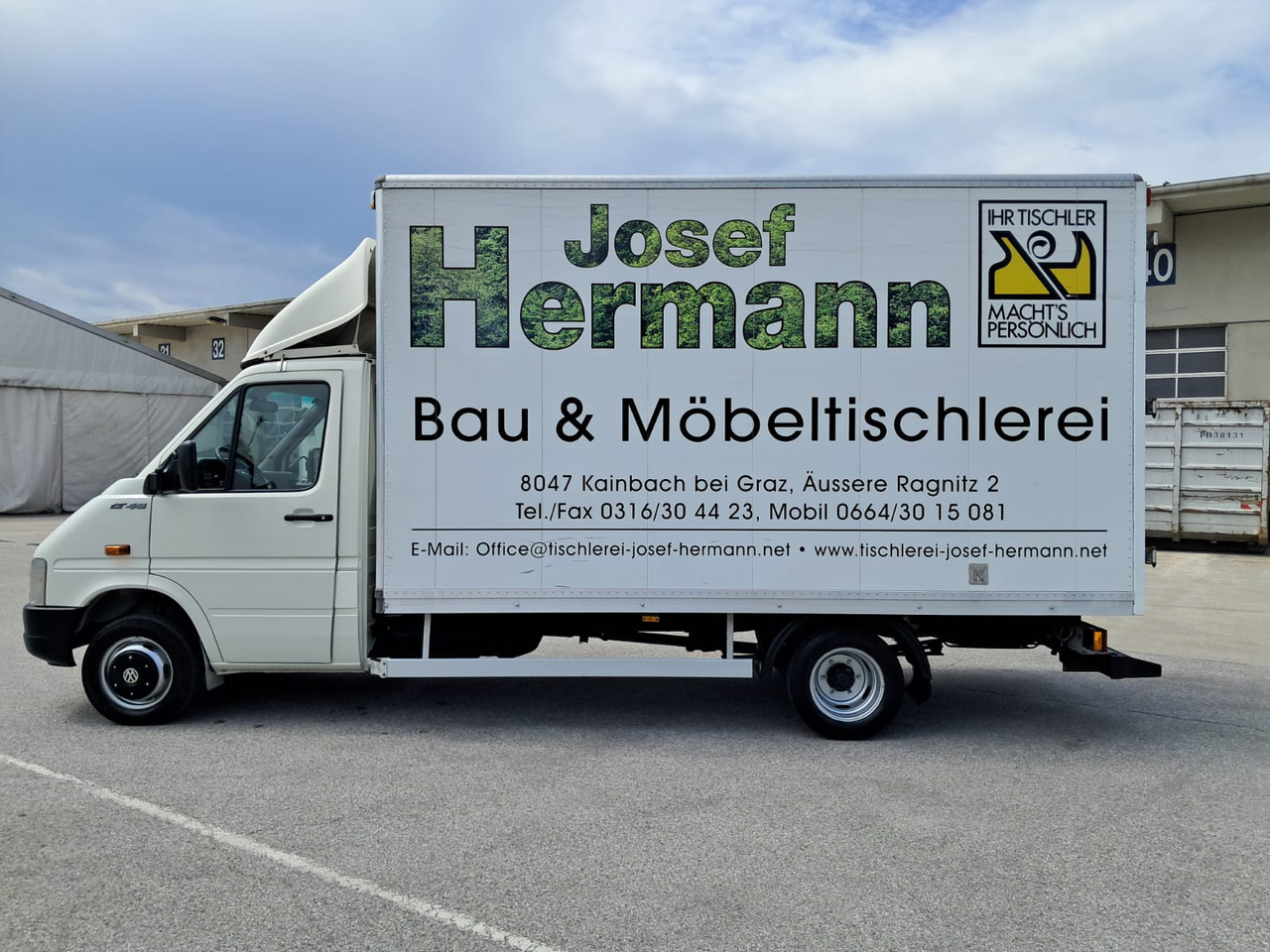 VOLKSWAGEN LT 46-35 2.5 TDI - شاحنة مغلقة الصندوق: صورة 4 VOLKSWAGEN LT 46-35 2.5 TDI - شاحنة مغلقة الصندوق: صورة 4