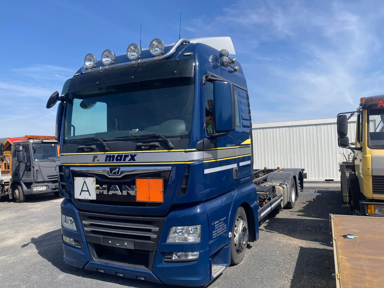 MAN TGX 26.470 Mega Ausstattung SONDERPREIS - شاحنات الحاويات / جسم علوي قابل للتغيير شاحنة: صورة 1 MAN TGX 26.470 Mega Ausstattung SONDERPREIS - شاحنات الحاويات / جسم علوي قابل للتغيير شاحنة: صورة 1