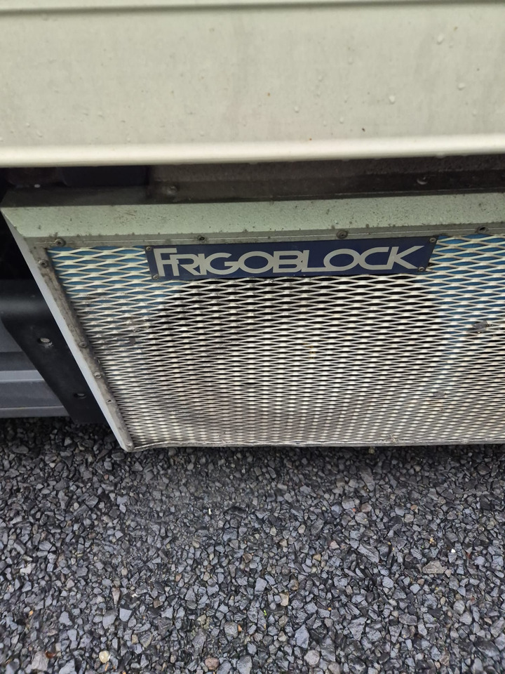 MERCEDES-BENZ ATEGO 1530 - شاحنة الفريزر: صورة 4 MERCEDES-BENZ ATEGO 1530 - شاحنة الفريزر: صورة 4