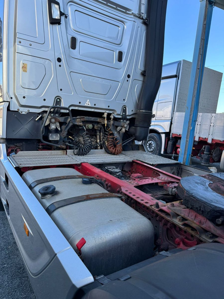 Mercedes-Benz Actros 1851 TÜV NEU TOP ZUSTAND - وحدة جر: صورة 3 Mercedes-Benz Actros 1851 TÜV NEU TOP ZUSTAND - وحدة جر: صورة 3
