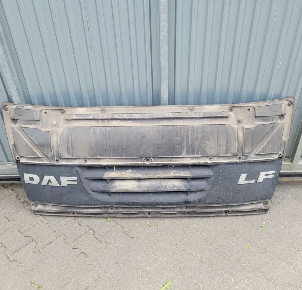 ATRAPA DAF LF E5 ORYGINAŁ - شبكة أمامية - شاحنة: صورة 1 ATRAPA DAF LF E5 ORYGINAŁ - شبكة أمامية - شاحنة: صورة 1