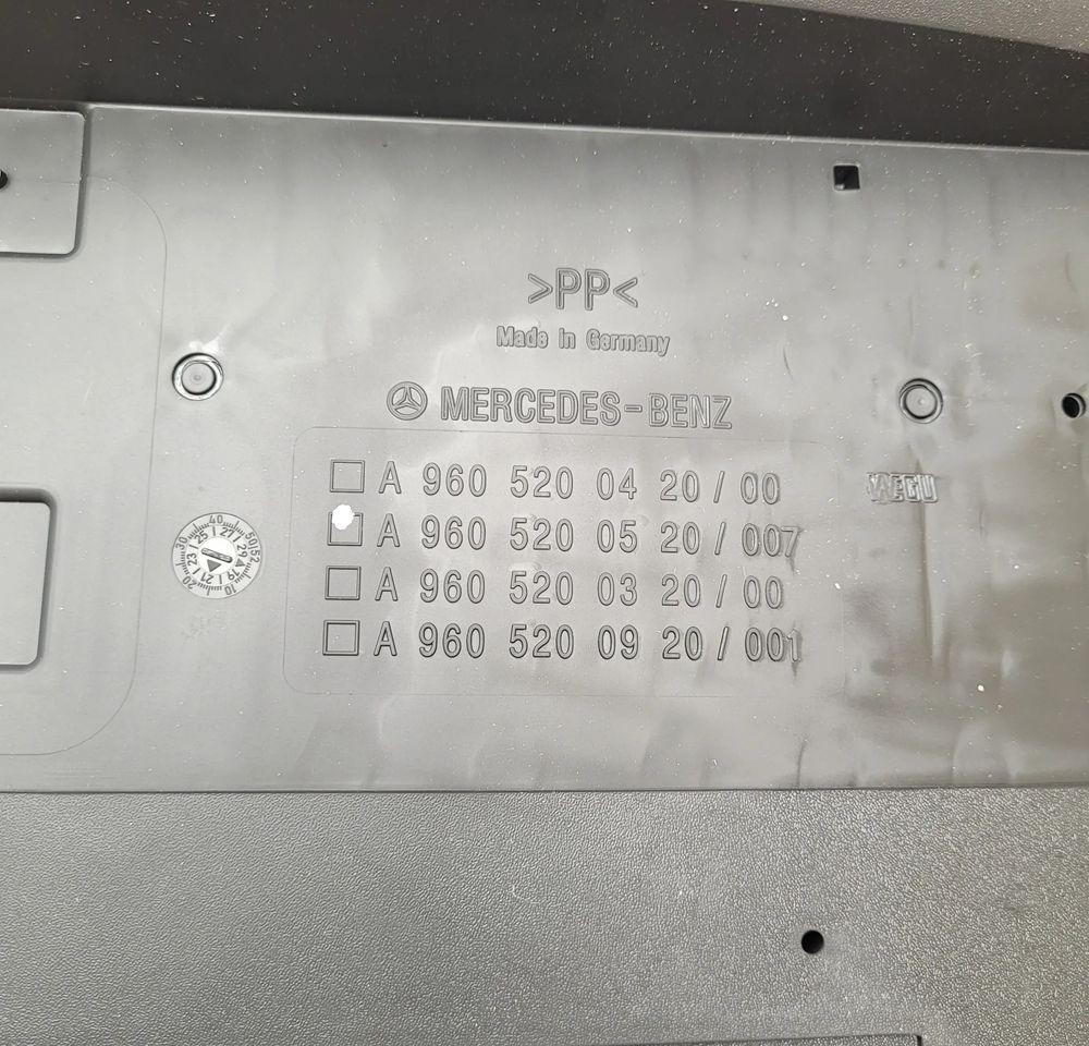 BŁOTNIK TYŁ MERCRDES ACTROS MP4 MP5 NOWY ORYGINAŁ A9605200420 CHWALIM116 - رفرف المركبة - شاحنة: صورة 3 BŁOTNIK TYŁ MERCRDES ACTROS MP4 MP5 NOWY ORYGINAŁ A9605200420 CHWALIM116 - رفرف المركبة - شاحنة: صورة 3