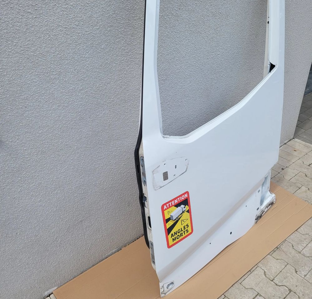 DRZWI LEWE RENAULT RANGE T GAMA ORYGINAŁ NIEMALOWANE CHWALIM116 - باب و قطع الغيار - شاحنة: صورة 3 DRZWI LEWE RENAULT RANGE T GAMA ORYGINAŁ NIEMALOWANE CHWALIM116 - باب و قطع الغيار - شاحنة: صورة 3