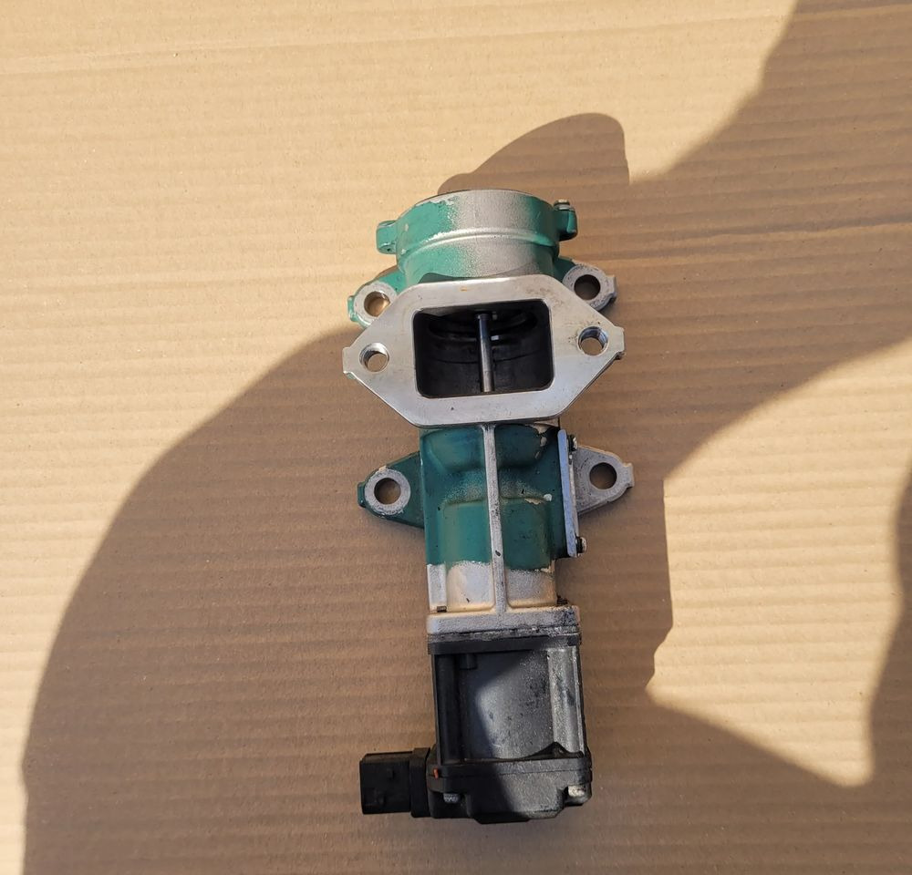 EGR DAF LF EURO6 - مبرد EGR - شاحنة: صورة 1 EGR DAF LF EURO6 - مبرد EGR - شاحنة: صورة 1