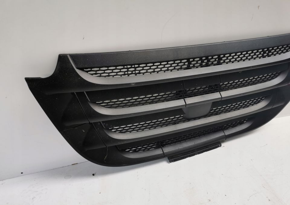 GRILL ATRAPA DAF CF EURO6 1886592 ORYGINAŁ - شبكة أمامية - شاحنة: صورة 3 GRILL ATRAPA DAF CF EURO6 1886592 ORYGINAŁ - شبكة أمامية - شاحنة: صورة 3