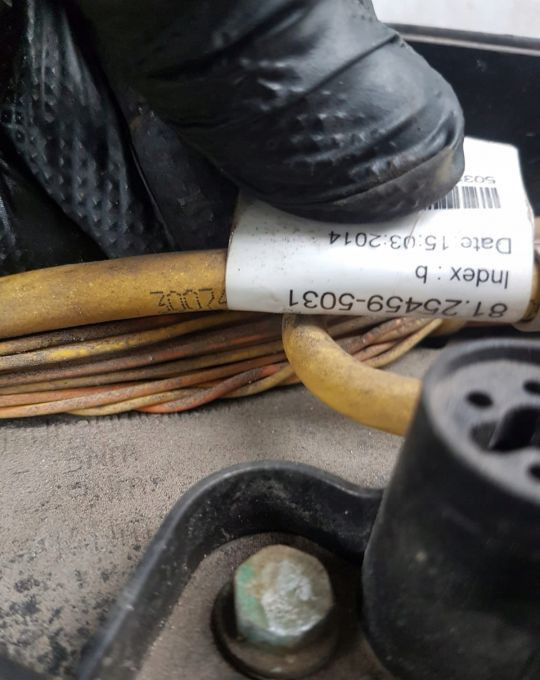 INSTALACJA SILNIKA MAN TGX TGS E6. 81.25459-5031 - تسخير/ تجميع الكابلات - شاحنة: صورة 4 INSTALACJA SILNIKA MAN TGX TGS E6. 81.25459-5031 - تسخير/ تجميع الكابلات - شاحنة: صورة 4