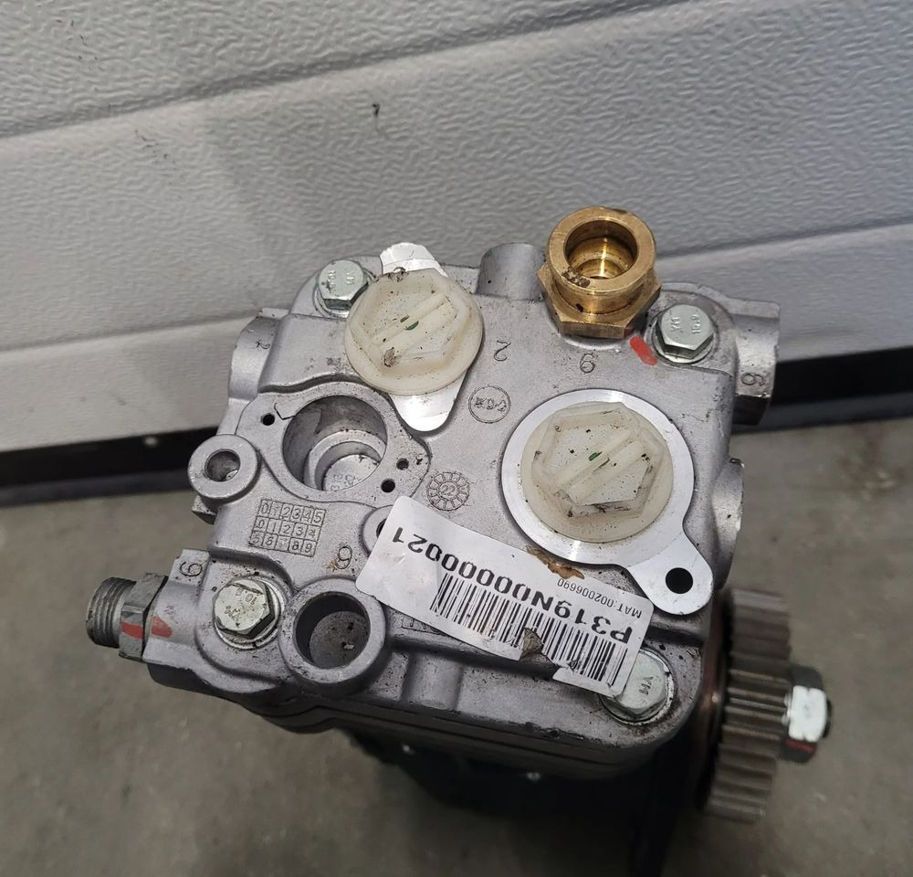 KOMPRESOR IVECO ORYGINAŁ OM 504016818 CHWALIM116 - كابح هوائي - شاحنة: صورة 3 KOMPRESOR IVECO ORYGINAŁ OM 504016818 CHWALIM116 - كابح هوائي - شاحنة: صورة 3