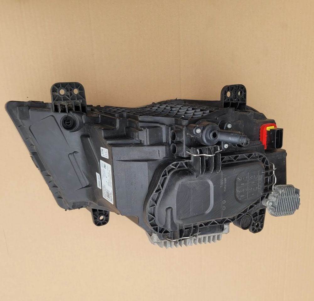 LAMPA LED MAN TG3 TGX NM ORYGINAŁ 81.25101-6821 LEWA CHWALIM116 - أضواء/ إضاءة - شاحنة: صورة 2 LAMPA LED MAN TG3 TGX NM ORYGINAŁ 81.25101-6821 LEWA CHWALIM116 - أضواء/ إضاءة - شاحنة: صورة 2