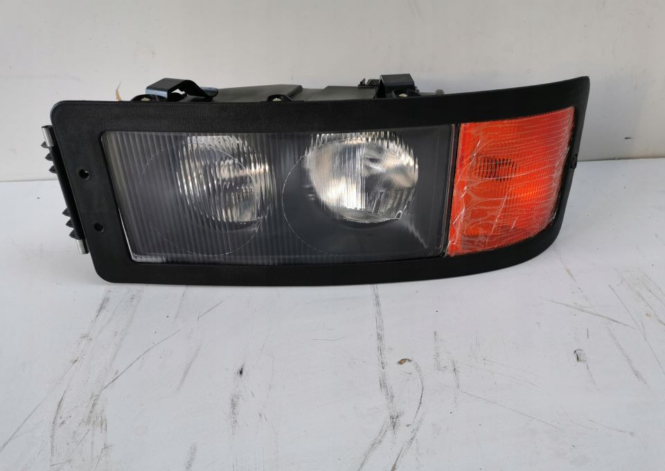 LAMPA MAN F2000 Prawa lub Lewa - مصابيح أضواء السيارة الأمامية - شاحنة: صورة 1 LAMPA MAN F2000 Prawa lub Lewa - مصابيح أضواء السيارة الأمامية - شاحنة: صورة 1