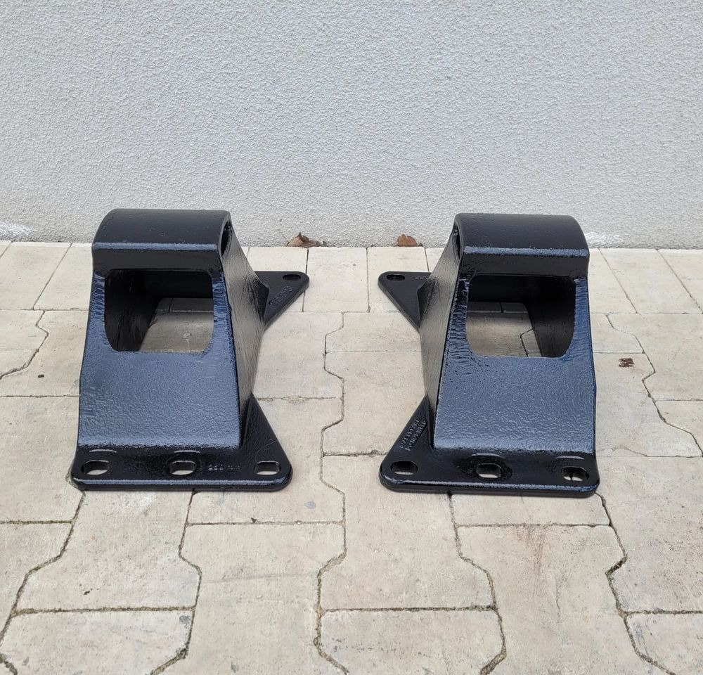 ŁAPY JOST 250MM SK2104-014SP - وصلة العجلة الخامسة - شاحنة: صورة 1 ŁAPY JOST 250MM SK2104-014SP - وصلة العجلة الخامسة - شاحنة: صورة 1