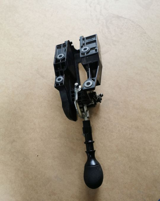 LEWAREK BIEGÓW WYBIERAK IVECO DAILY 5B. - عتلة تبديل السرعة - شاحنة التوصيل: صورة 3 LEWAREK BIEGÓW WYBIERAK IVECO DAILY 5B. - عتلة تبديل السرعة - شاحنة التوصيل: صورة 3