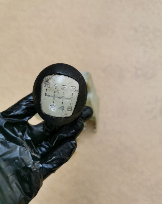 LEWAREK BIEGÓW WYBIERAK IVECO DAILY 6B. - عتلة تبديل السرعة - شاحنة التوصيل: صورة 1 LEWAREK BIEGÓW WYBIERAK IVECO DAILY 6B. - عتلة تبديل السرعة - شاحنة التوصيل: صورة 1