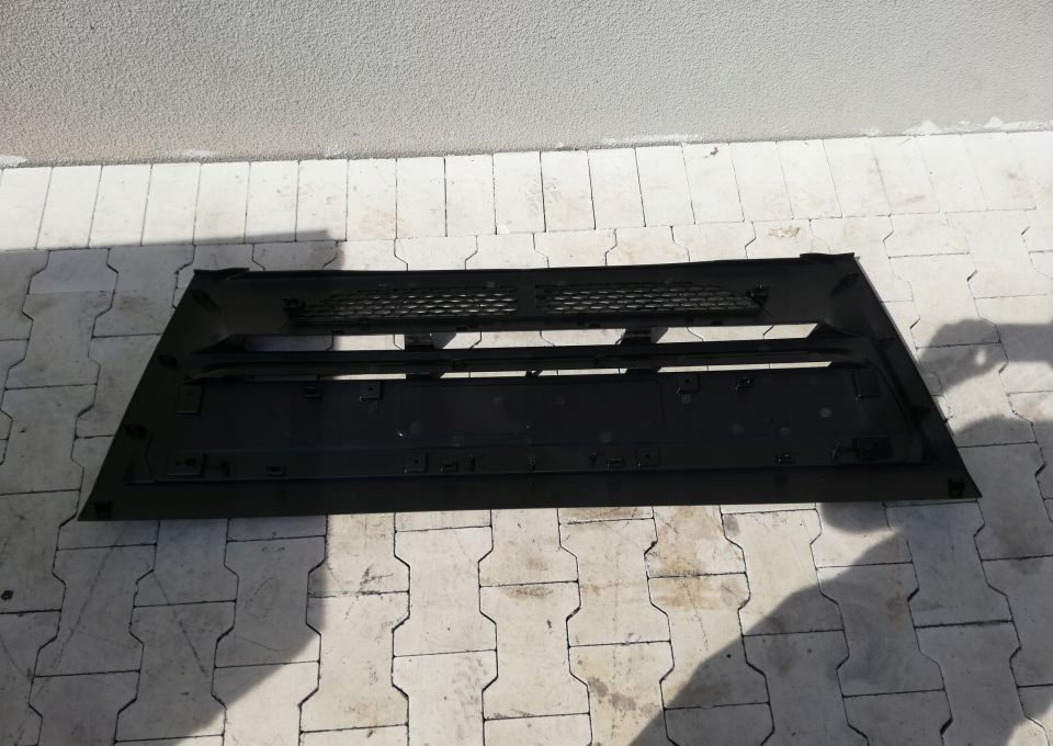 MASKA GRILL ATRAPA DAF LF NOWY ORYGINAŁ EURO6 - غطاء محرك المركبة - شاحنة: صورة 4 MASKA GRILL ATRAPA DAF LF NOWY ORYGINAŁ EURO6 - غطاء محرك المركبة - شاحنة: صورة 4