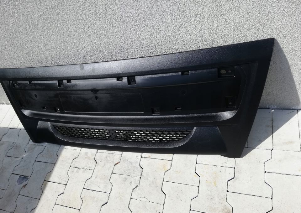 MASKA GRILL ATRAPA DAF LF NOWY ORYGINAŁ EURO6 - غطاء محرك المركبة: صورة 3 MASKA GRILL ATRAPA DAF LF NOWY ORYGINAŁ EURO6 - غطاء محرك المركبة: صورة 3