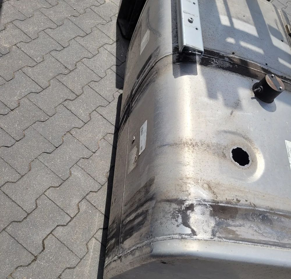 ZBIORNIK PALIWA MAN 81.12201-6412 410L 113X63X68CM - خزان الوقود - شاحنة: صورة 5 ZBIORNIK PALIWA MAN 81.12201-6412 410L 113X63X68CM - خزان الوقود - شاحنة: صورة 5