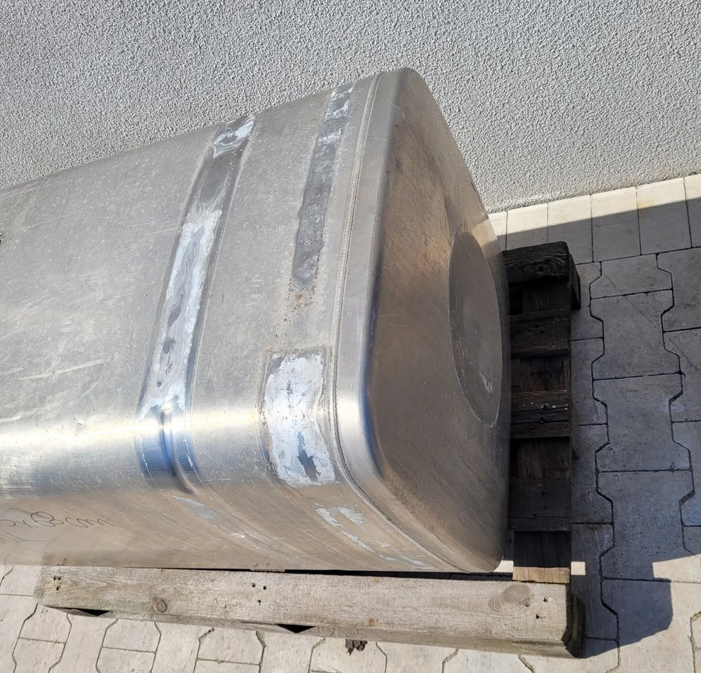 ZBIORNIK PALIWA MAN TGX TGS 490L 130X63X68CM - خزان الوقود - شاحنة: صورة 2 ZBIORNIK PALIWA MAN TGX TGS 490L 130X63X68CM - خزان الوقود - شاحنة: صورة 2
