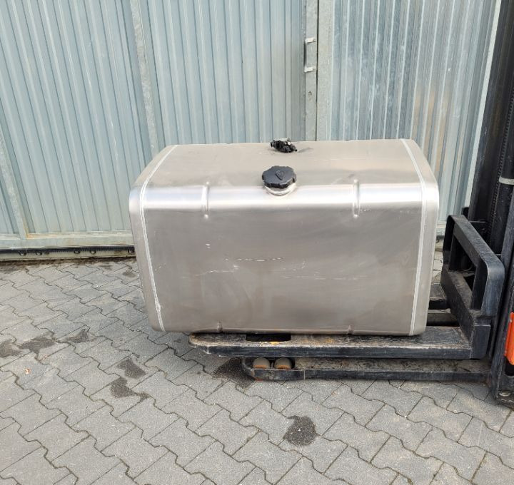 ZBIORNIK PALIWA NOWA MAN daf 450L 113X70X70CM - خزان الوقود - شاحنة: صورة 1 ZBIORNIK PALIWA NOWA MAN daf 450L 113X70X70CM - خزان الوقود - شاحنة: صورة 1