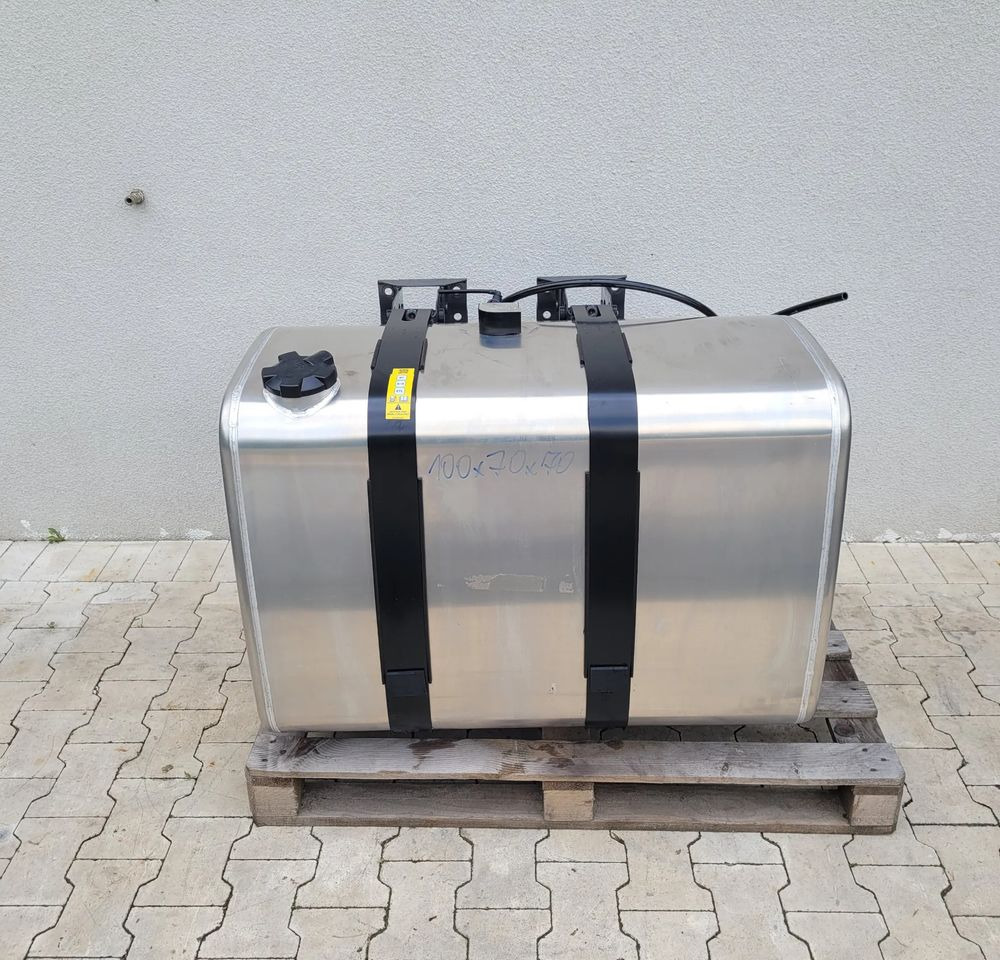 ZBIORNIK PALIWA VOLVO FH4 RENAULT OM 21516447 100X70X70 405L. - خزان الوقود - شاحنة: صورة 1 ZBIORNIK PALIWA VOLVO FH4 RENAULT OM 21516447 100X70X70 405L. - خزان الوقود - شاحنة: صورة 1