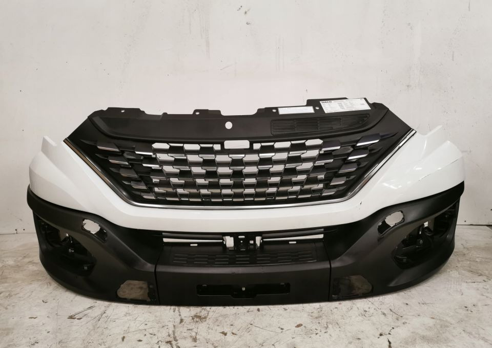 ZDERZAK GRILL IVECO DAYLY NOWY MODEL 2019r - مصد العربة - شاحنة التوصيل: صورة 1 ZDERZAK GRILL IVECO DAYLY NOWY MODEL 2019r - مصد العربة - شاحنة التوصيل: صورة 1