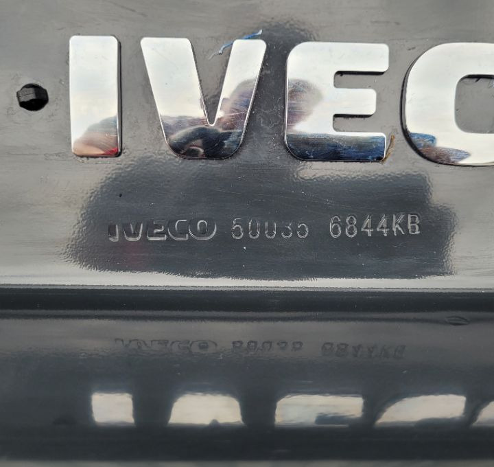 ZDERZAK TYL BELKA IVECO DAILY NM. ORYGINAL 500356844kb - مصد العربة - شاحنة التوصيل: صورة 4 ZDERZAK TYL BELKA IVECO DAILY NM. ORYGINAL 500356844kb - مصد العربة - شاحنة التوصيل: صورة 4