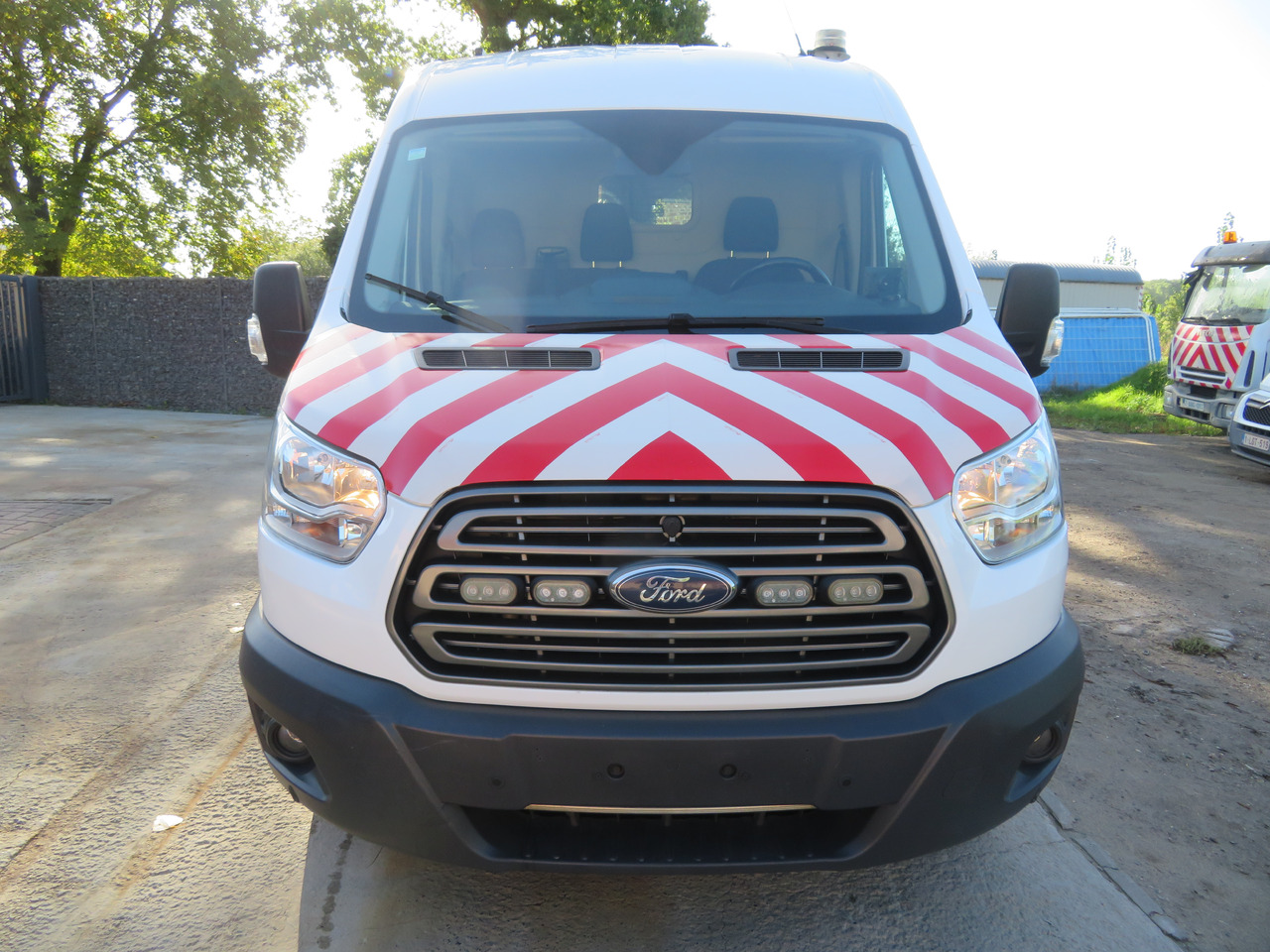 Ford Transit 2.0TDCi - فان: صورة 2 Ford Transit 2.0TDCi - فان: صورة 2