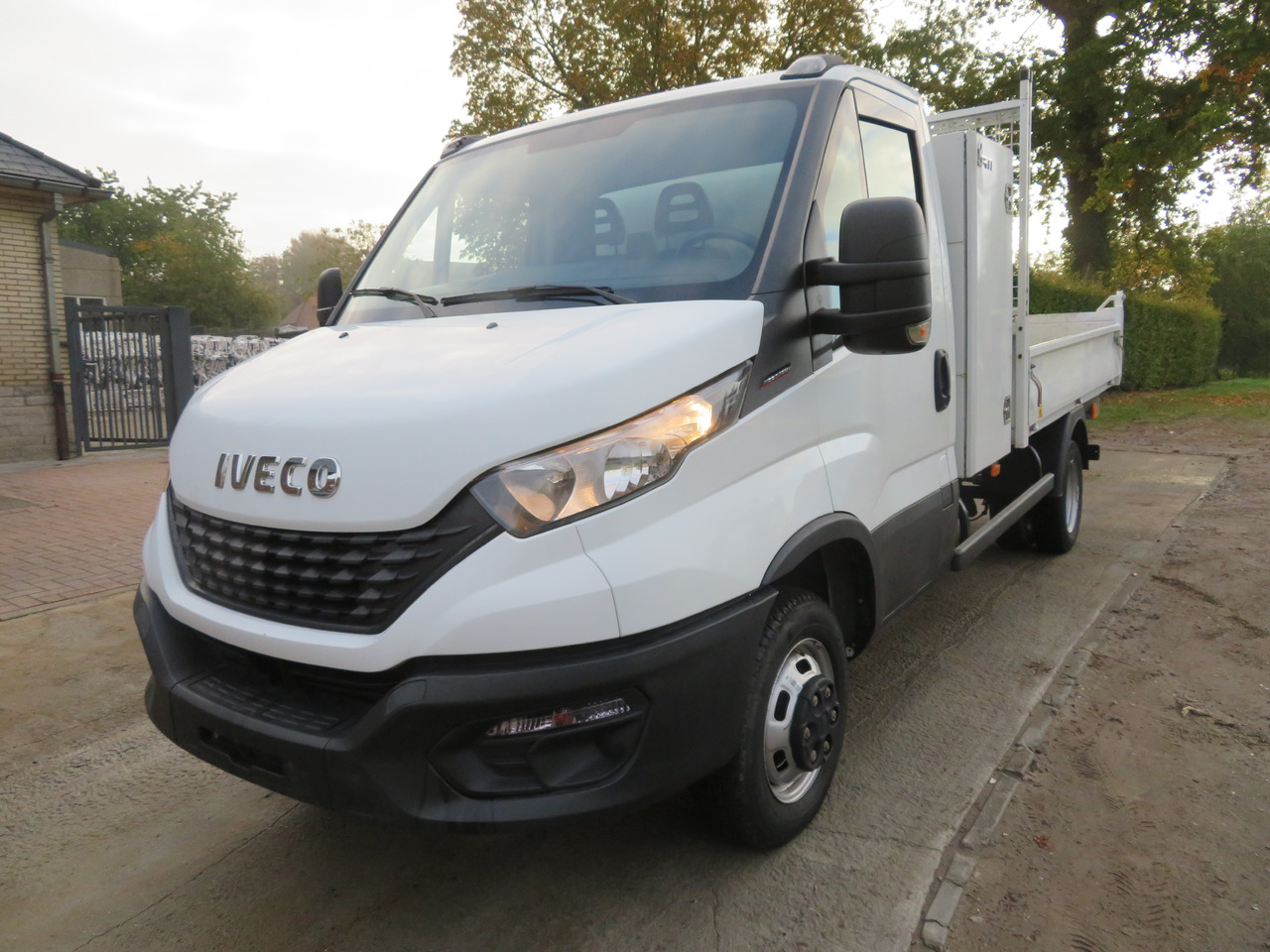 Iveco Daily 35C16 3.0 - L2 - Kipper - قلاب صغير: صورة 3 Iveco Daily 35C16 3.0 - L2 - Kipper - قلاب صغير: صورة 3