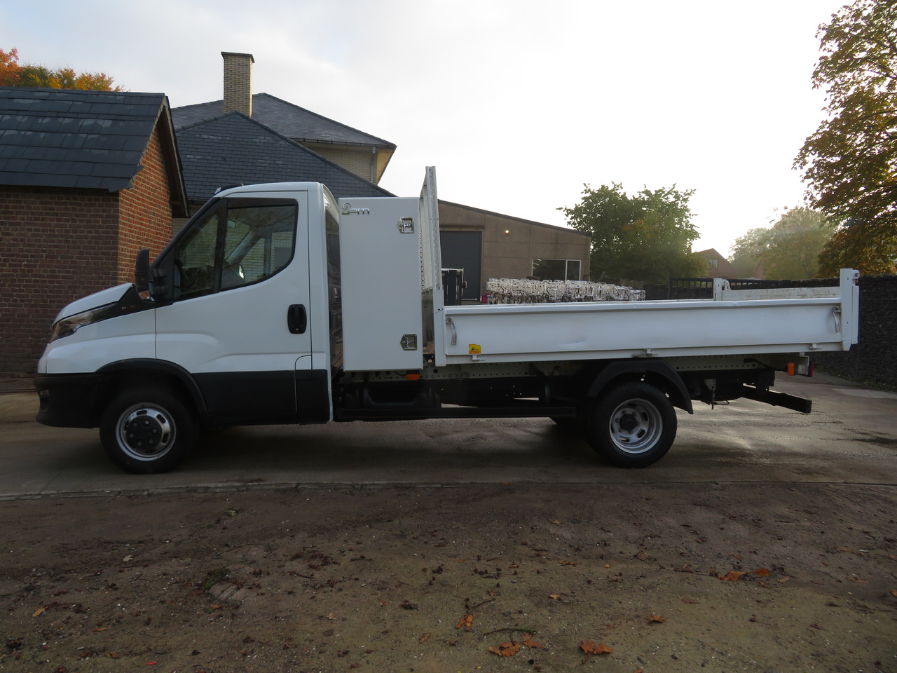 Iveco Daily 35C16 3.0 - L3 - Kipper - قلاب صغير: صورة 4 Iveco Daily 35C16 3.0 - L3 - Kipper - قلاب صغير: صورة 4