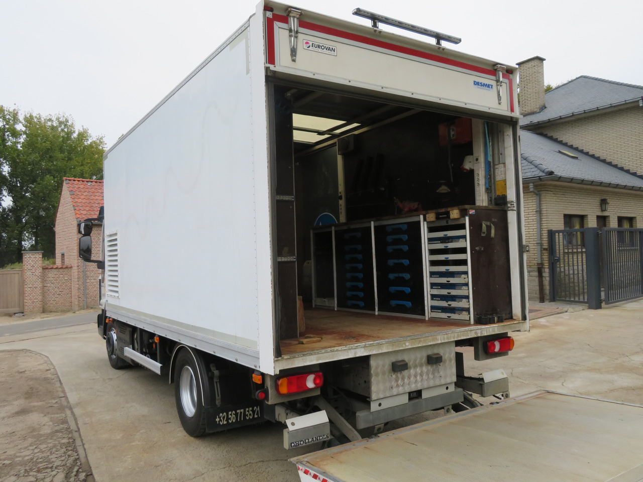 Iveco Eurocargo 120EL - شاحنة مقفلة: صورة 5 Iveco Eurocargo 120EL - شاحنة مقفلة: صورة 5
