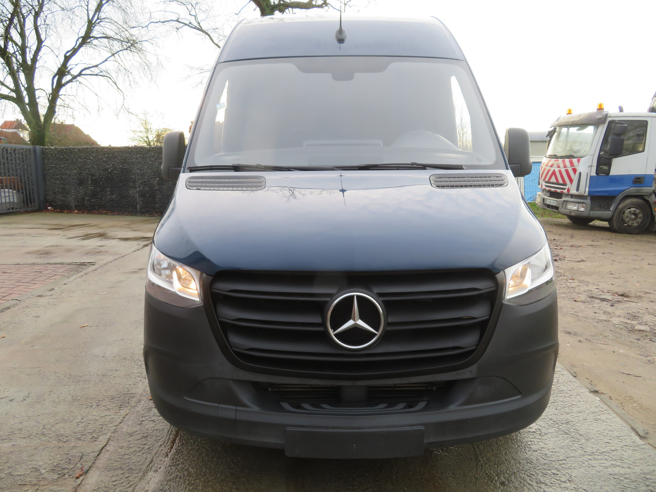 Mercedes-Benz Sprinter 311CDi - فان: صورة 2 Mercedes-Benz Sprinter 311CDi - فان: صورة 2