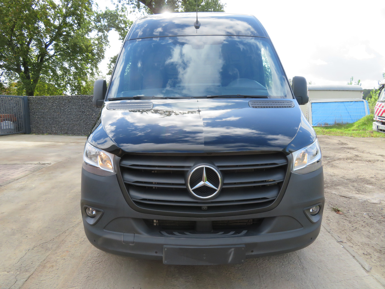 Mercedes-Benz Sprinter 317cdi - A2H2 - فان: صورة 2 Mercedes-Benz Sprinter 317cdi - A2H2 - فان: صورة 2