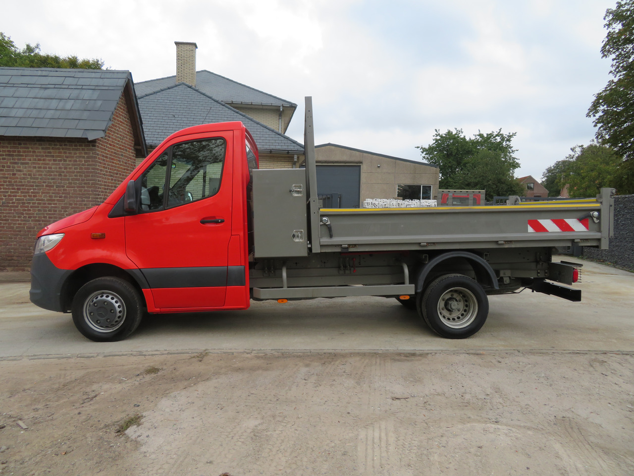 Mercedes-Benz Sprinter 514cdi - قلاب صغير: صورة 4 Mercedes-Benz Sprinter 514cdi - قلاب صغير: صورة 4