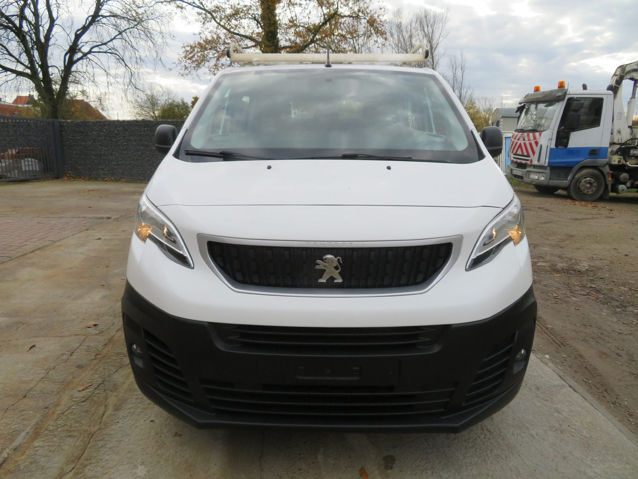 Peugeot Expert 2.0 BlueHDi - L3 - dubbel cabine - فان, الشاحنات الصغيرة كابينة مزدوجة: صورة 2 Peugeot Expert 2.0 BlueHDi - L3 - dubbel cabine - فان, الشاحنات الصغيرة كابينة مزدوجة: صورة 2